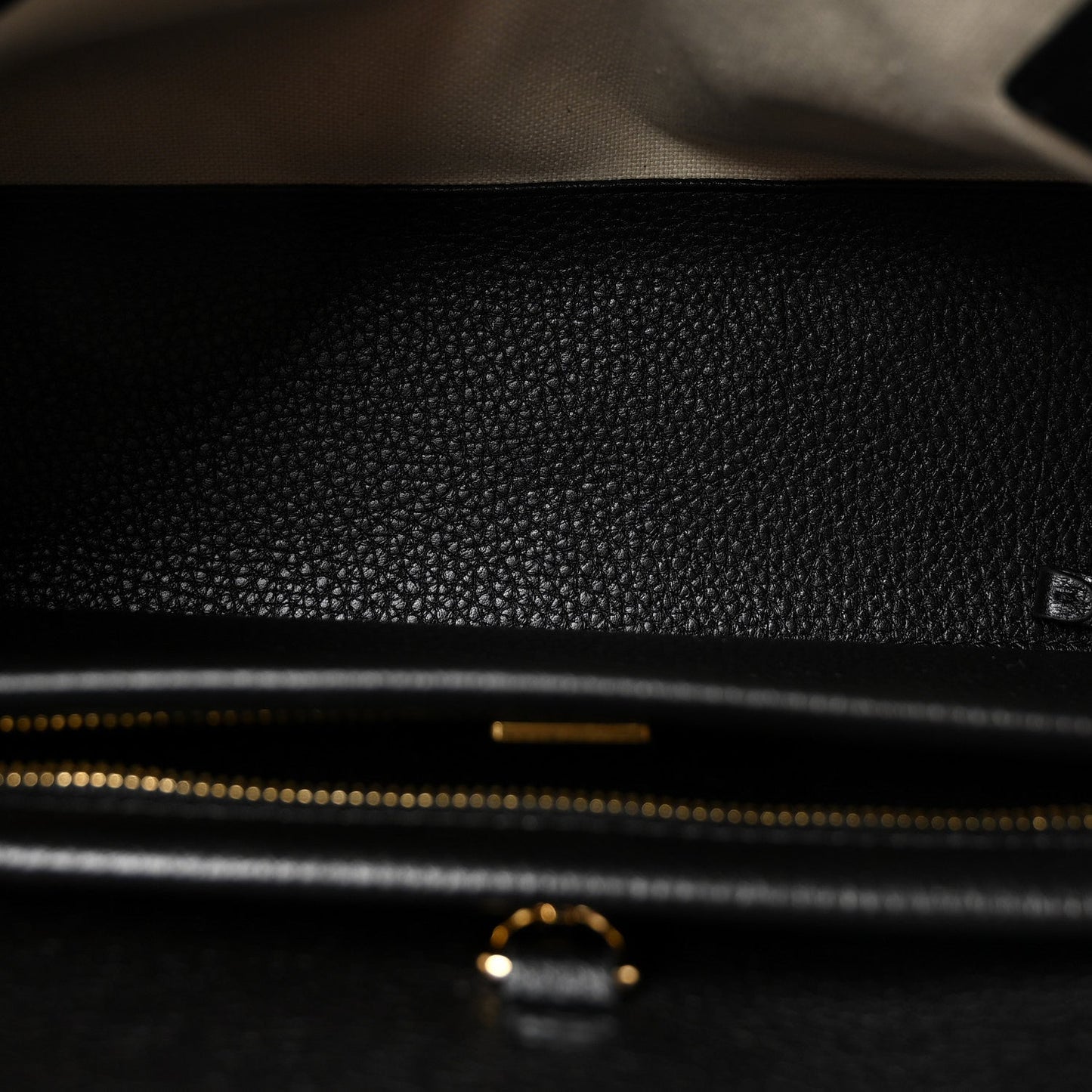 Grained Calfskin Stitched Urban Essentials Small Shopping Bag Black