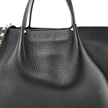 Pebbled Calfskin Small Rockstud Crossbody Tote Black