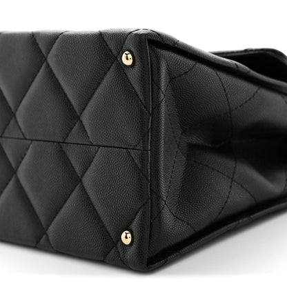 Caviar Quilted Medium Retro Twist Top Handle Flap Black