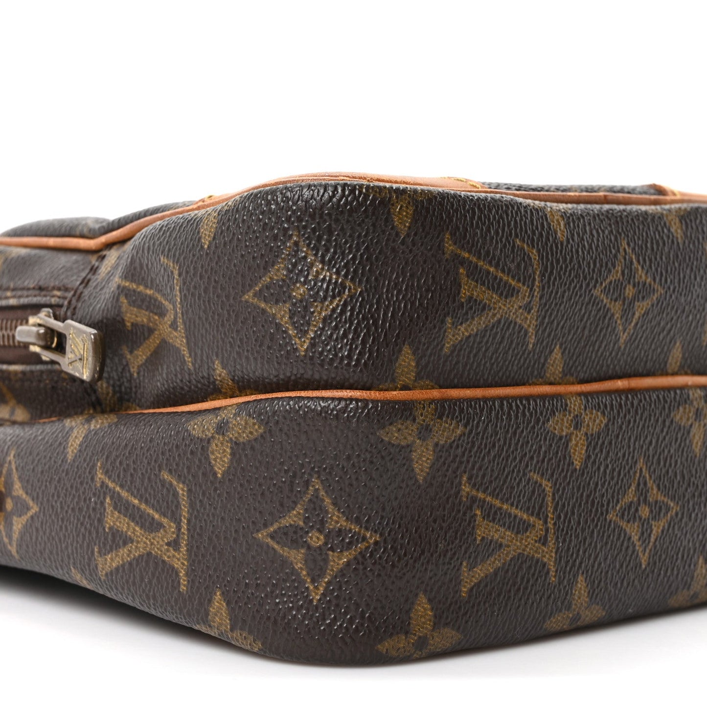 Monogram Amazone