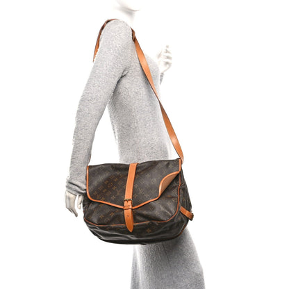 Monogram Saumur 35