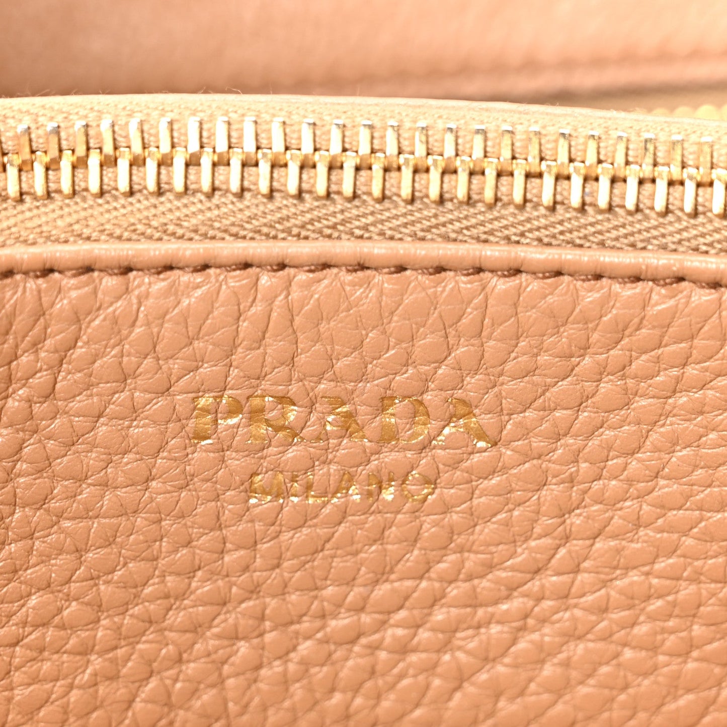 Vitello Daino Tote Caramel