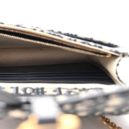 Oblique Saddle Chain Pouch Blue