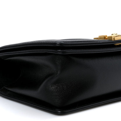 Caviar Quilted Medium Boy Flap Black