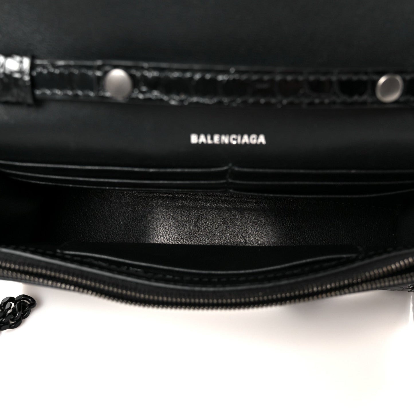 Shiny Calfskin Monochrome Crocodile Embossed Hourglass Chain Bag Black
