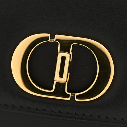 Box Calfskin 30 Montaigne Avenue Pouch Black