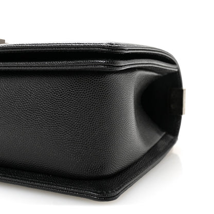 Caviar Quilted Medium Boy Flap Black