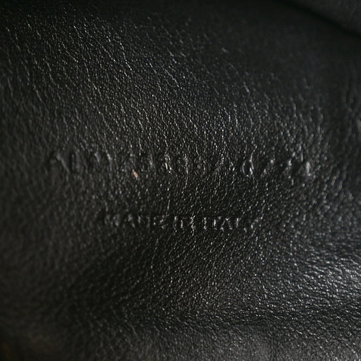 Smooth Calfskin Large Le 5 A 7 Soft Hobo Light Musk