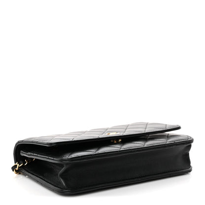 Lambskin Quilted Wallet On Chain WOC Black