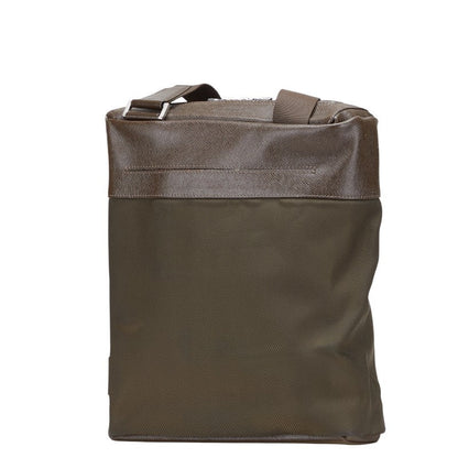 Louis Vuitton Beluga Taiga Shoulder Bag