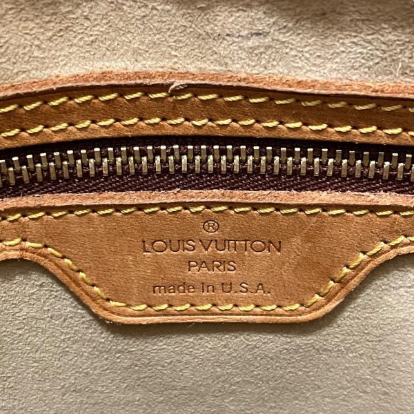 Louis Vuitton Looping MM Monogram Shoulder Bag