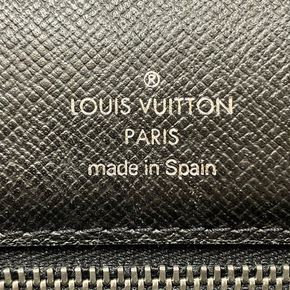 Louis Vuitton Selenga Taiga Clutch Bag