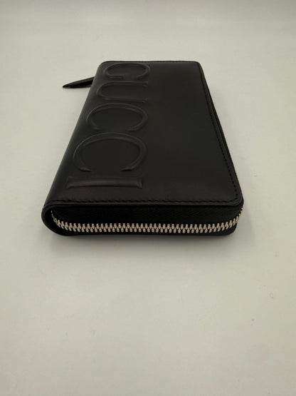 Gucci GUCCI Zip Black Front Logo Embossed  Wallet (   )