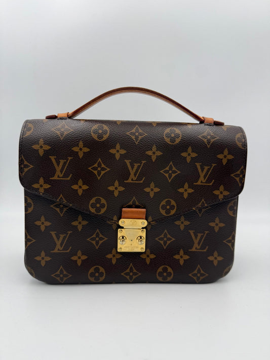 Louis Vuitton LOUIS VUITTON METIS Monogram  Handbag (   )