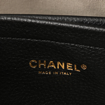 Grained Calfskin Stitched Urban Essentials Small Shopping Bag Black