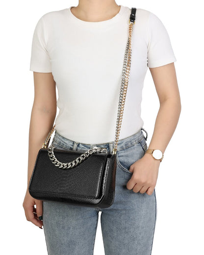 Tiffany & Fred Paris Luxe Chain Leather Messenger Bag
