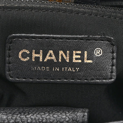 Caviar Quilted Petit Shopping Tote PST Black