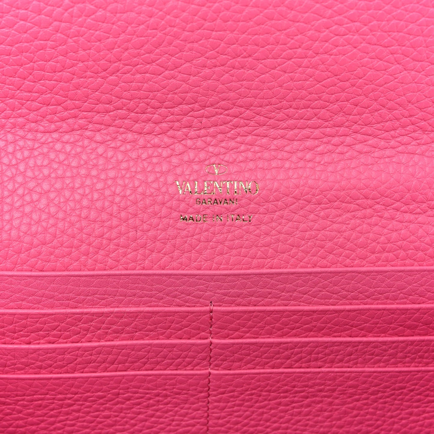 Pebbled Calfskin Rockstud Flip Lock Wallet On Chain Feminine Pink