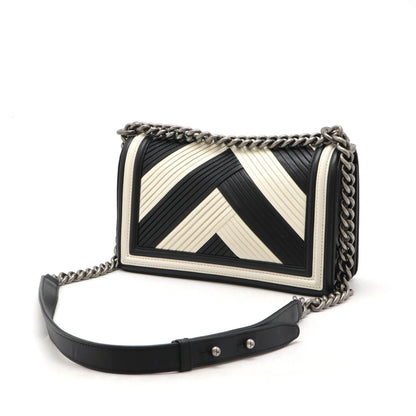 Chanel Leather Boy Chanel Chain Shoulder Bag A67086