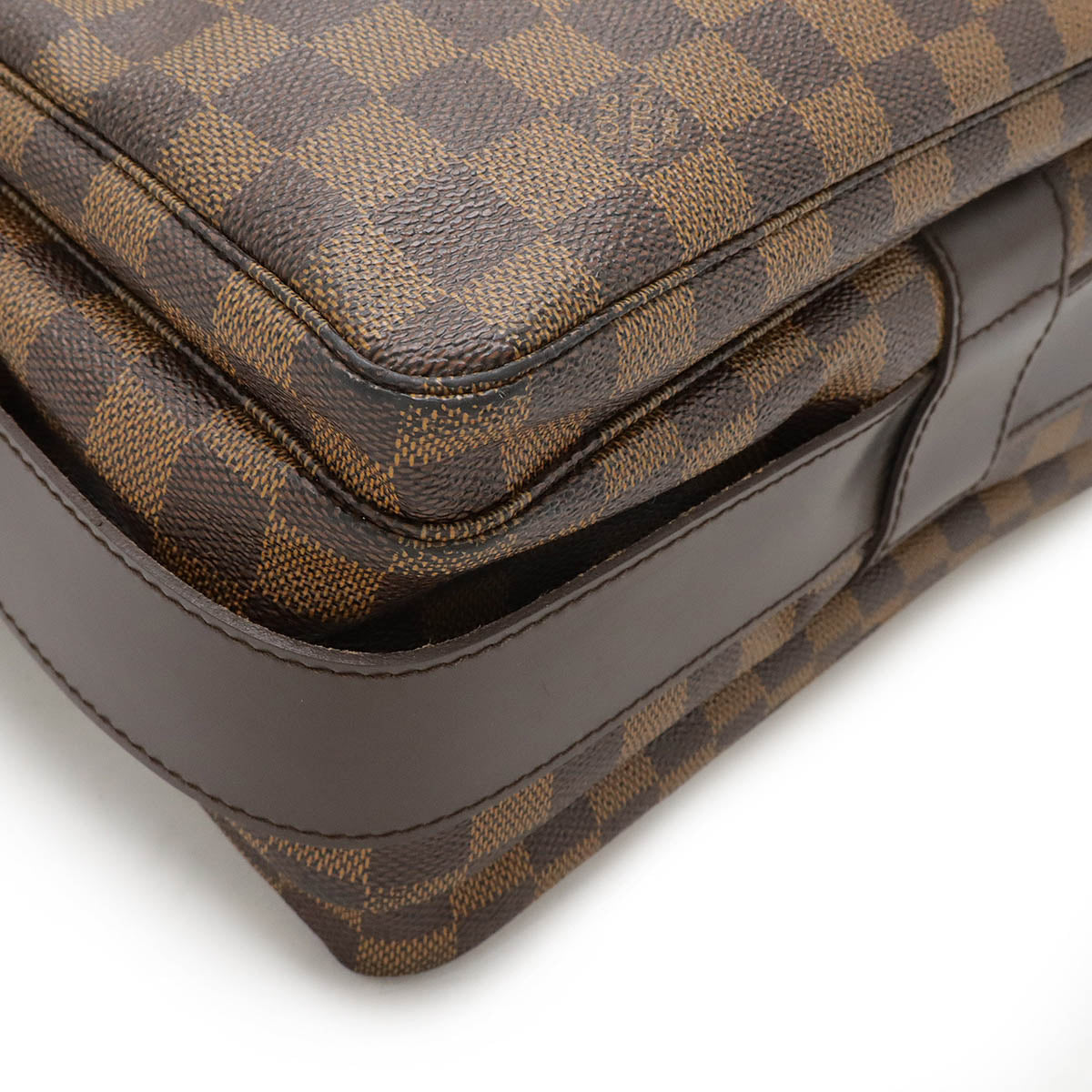 Louis Vuitton Naviglio Damier Shoulder Bag