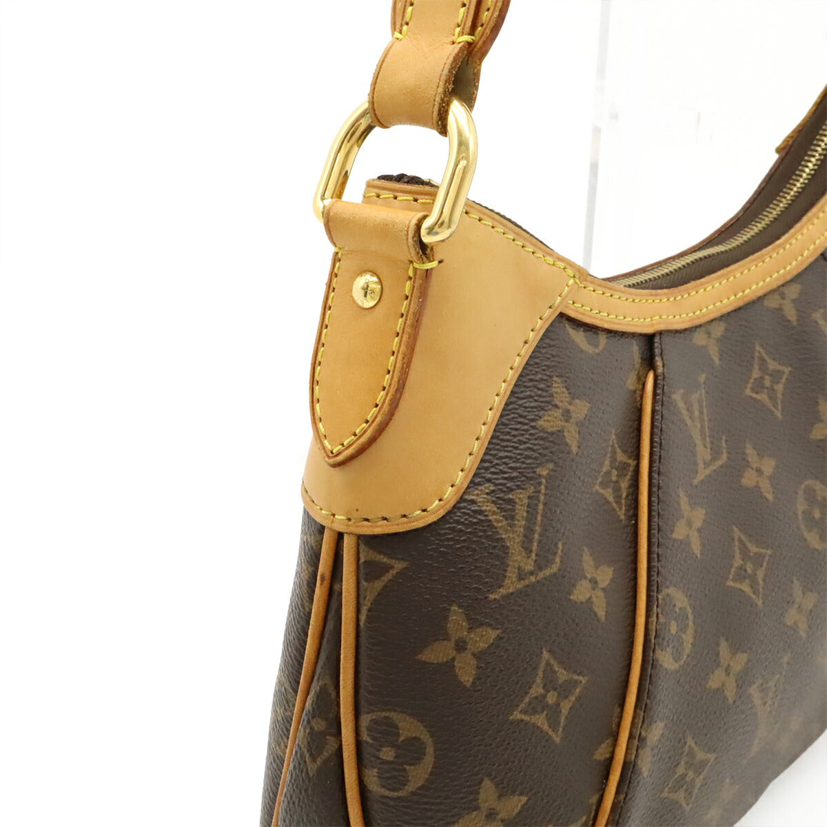 Louis Vuitton Thames PM Monogram Shoulder Bag