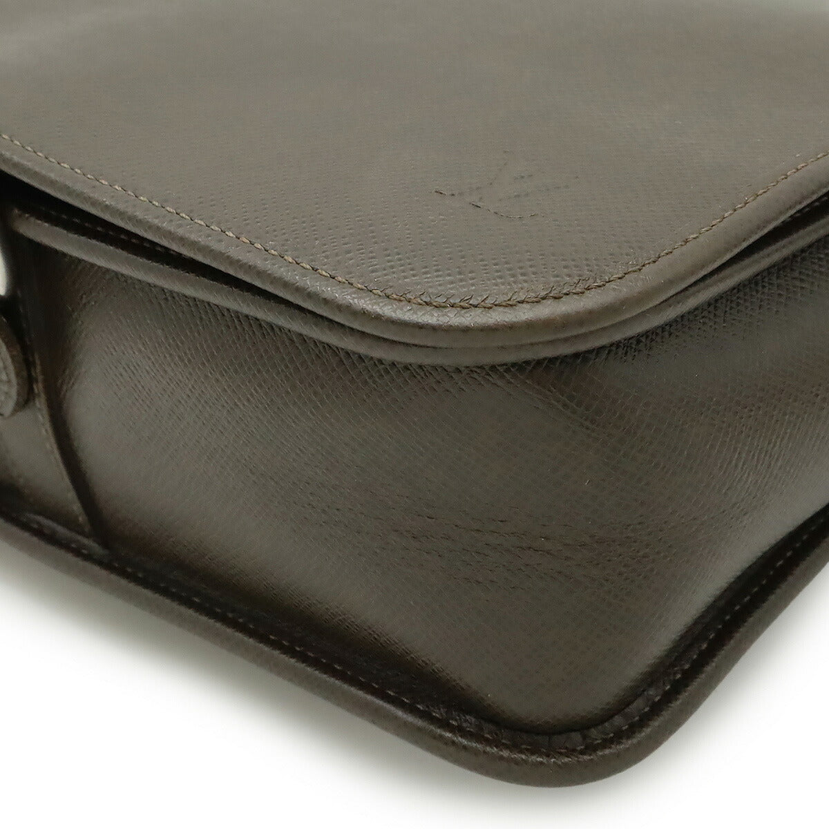 Louis Vuitton Andrei Taiga Shoulder Bag