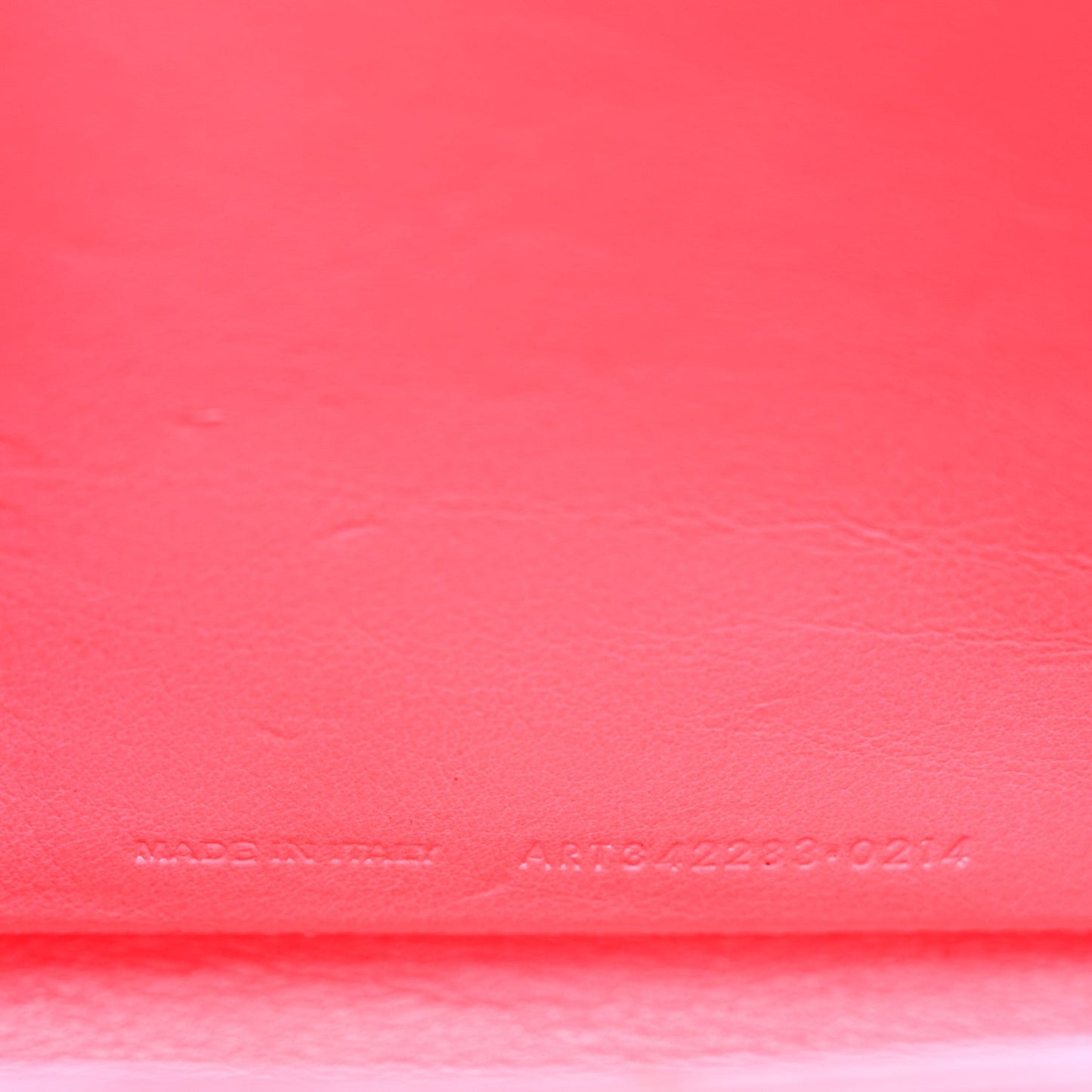 Grain de Poudre Classic Letters Chain Wallet Fuchsia