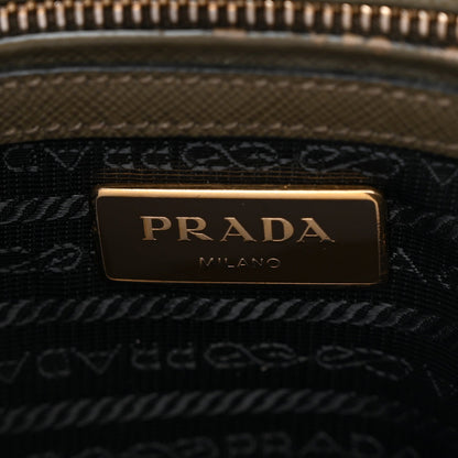 Saffiano Lux Bi-Color Medium Tote Militare Black
