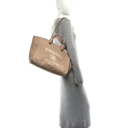 Mixed Fibers Medium Deauville Tote Beige