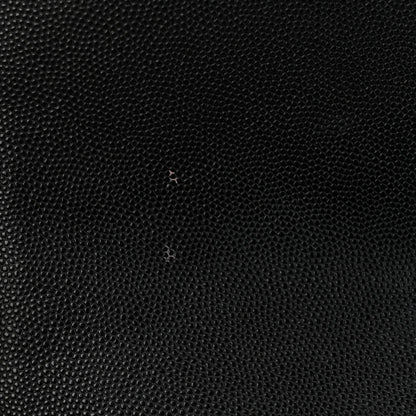 Caviar Quilted Medium Boy Flap Black