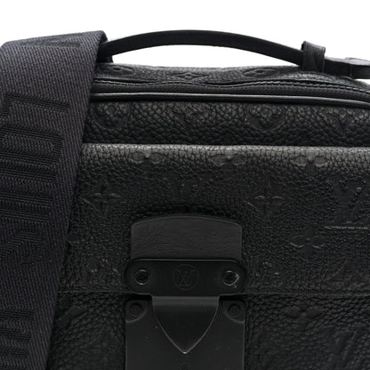 Taurillon Monogram S Lock Messenger Black