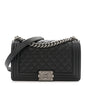 Caviar Quilted Medium Boy Flap Black