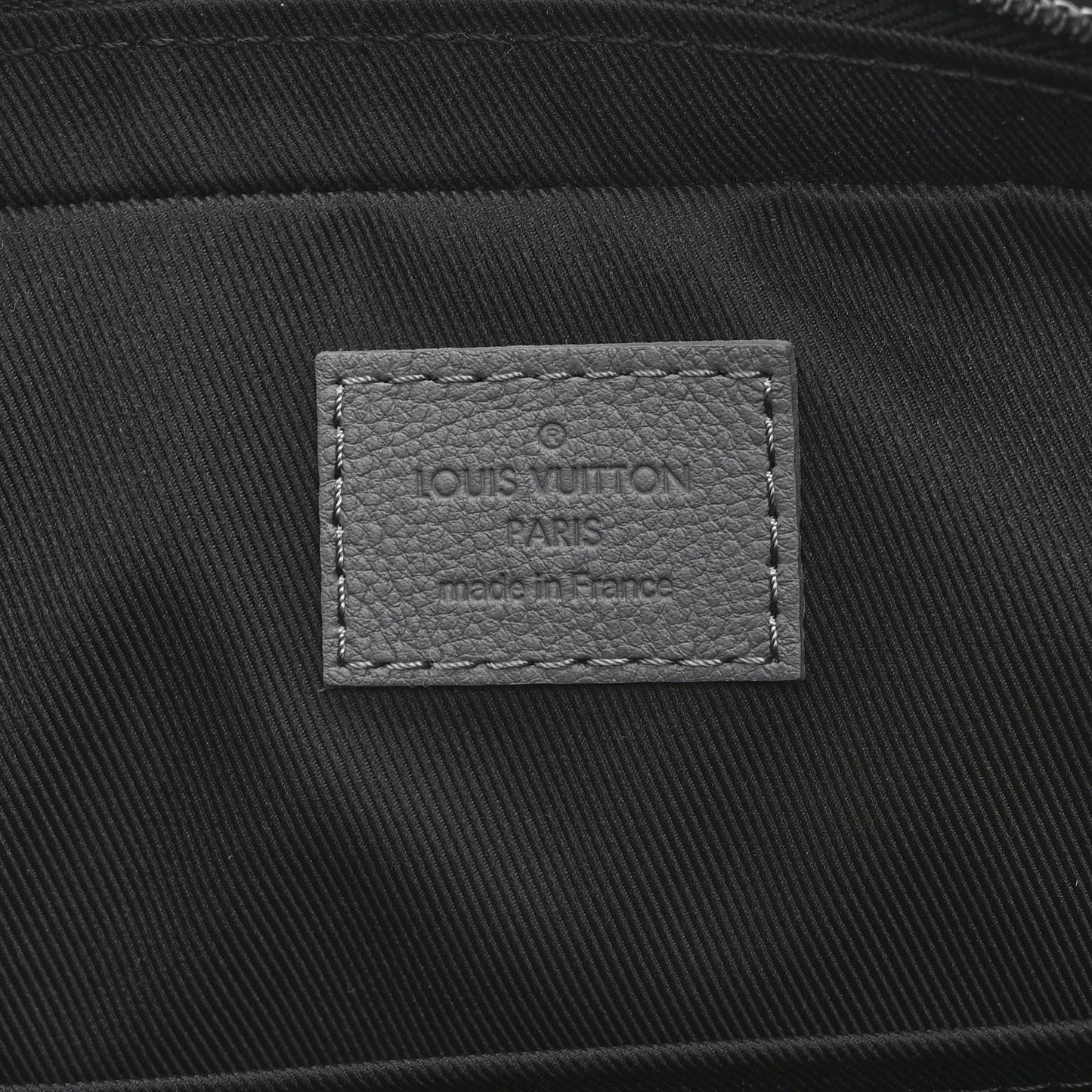 Calfskin Monogram Shadow Trio Messenger Anthracite Gray