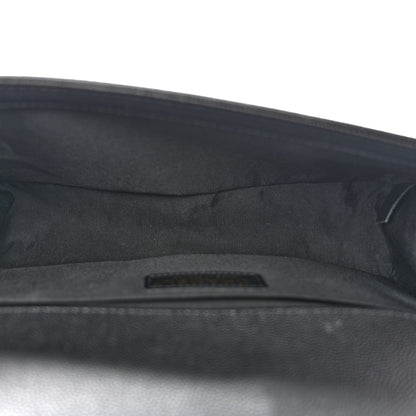 Caviar Quilted Medium Boy Flap Black