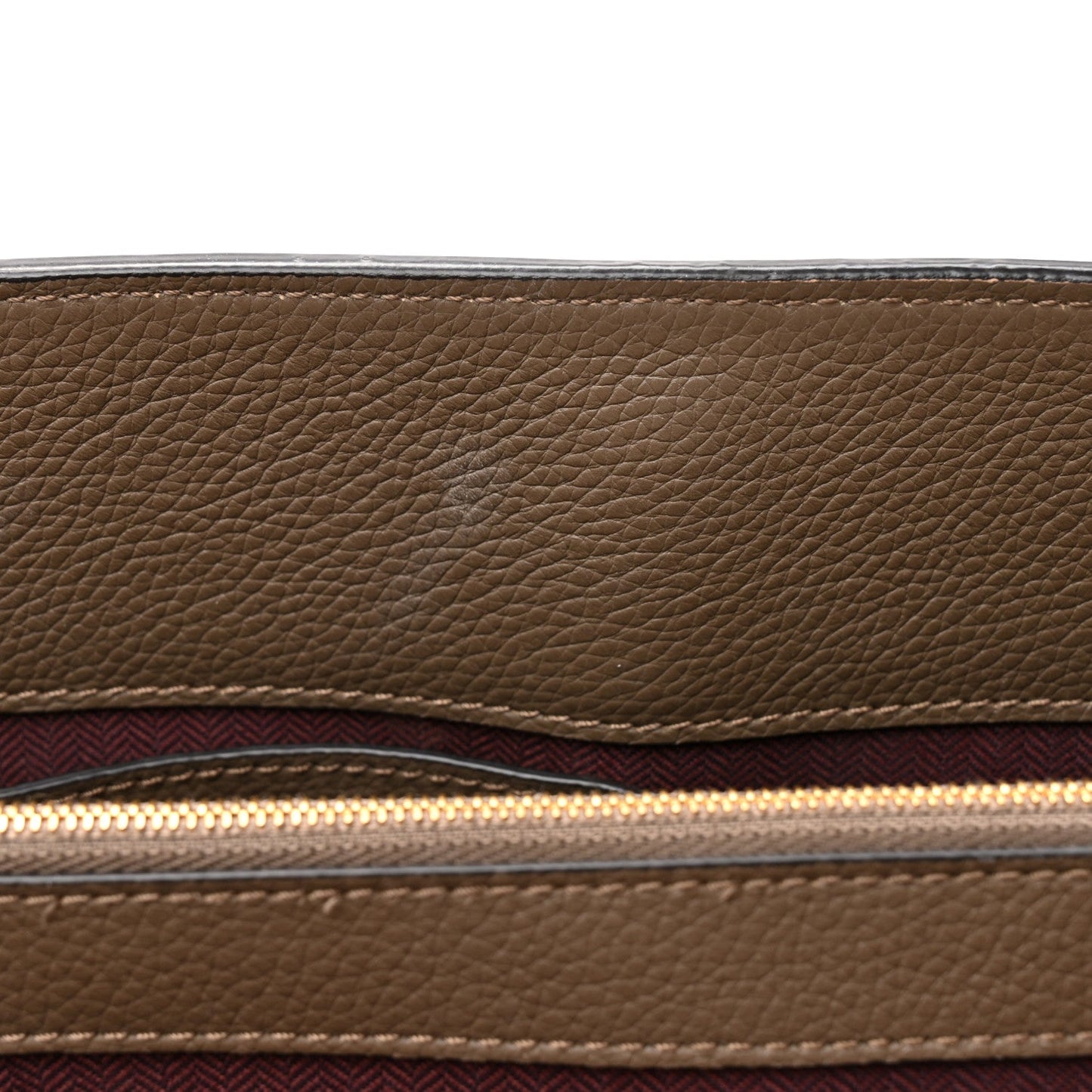 Small Classic Grain Calfskin Seaton Clay