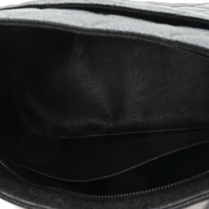 Caviar Quilted Medallion Tote Black