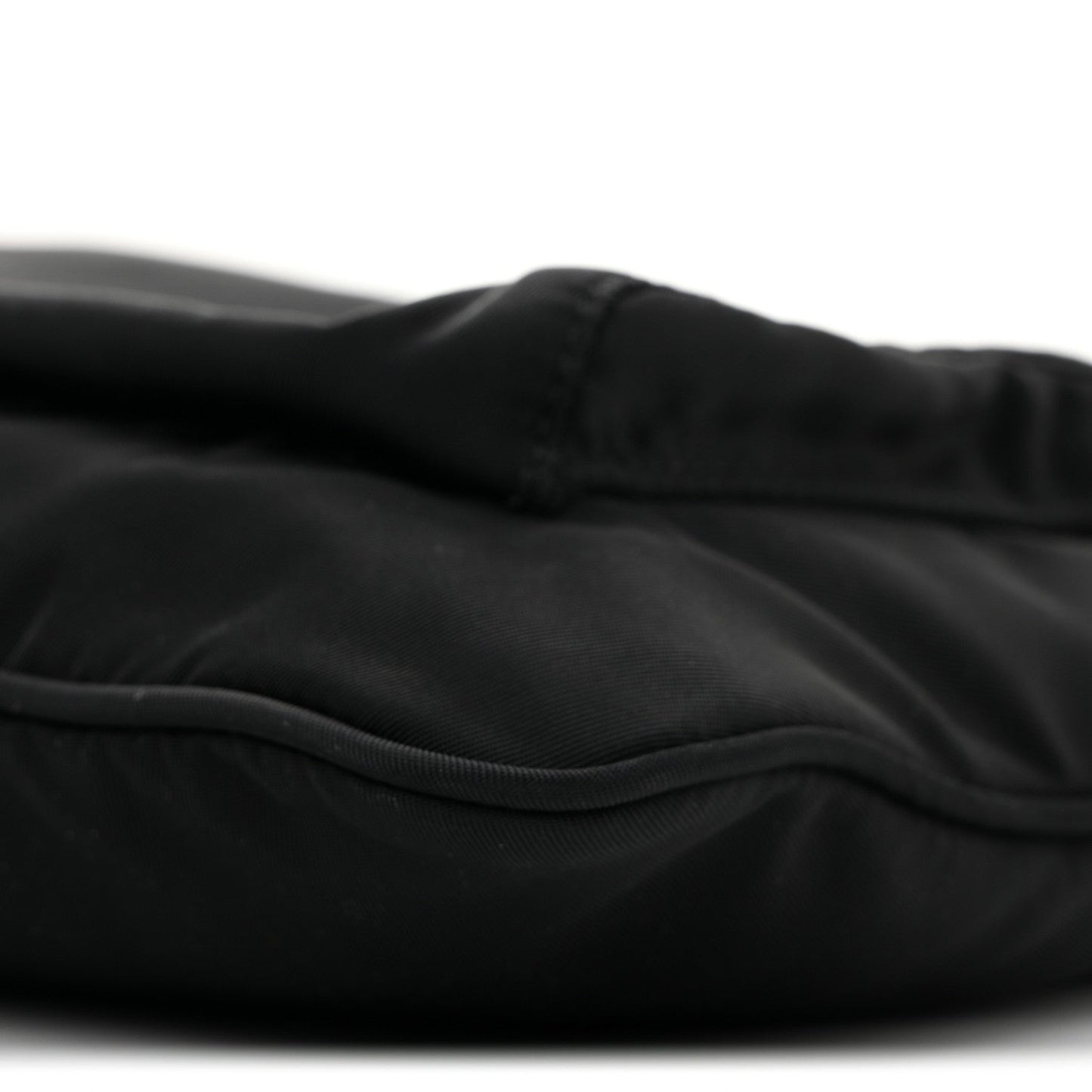 Tessuto Nylon Saffiano Flat Messenger Bag Black