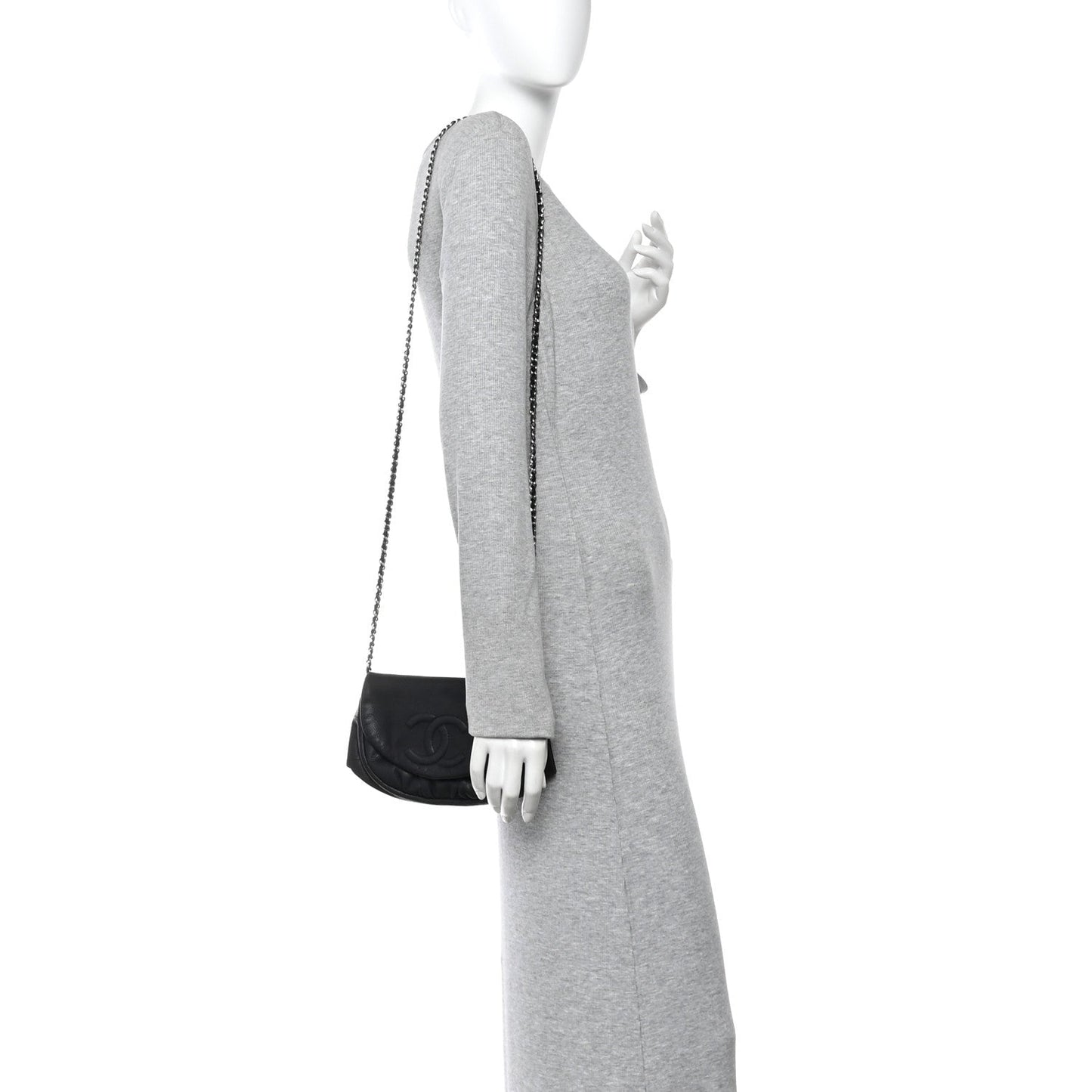 Lambskin Half Moon Wallet On Chain WOC Black