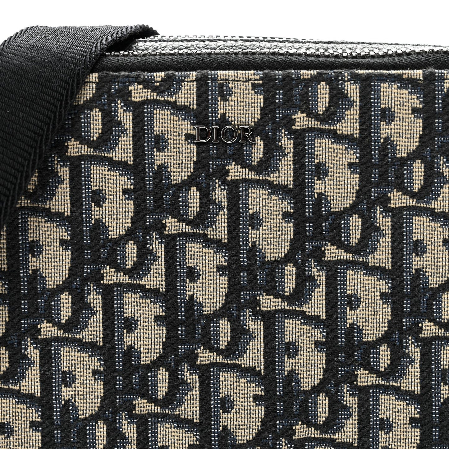 Oblique Messenger Pouch Black