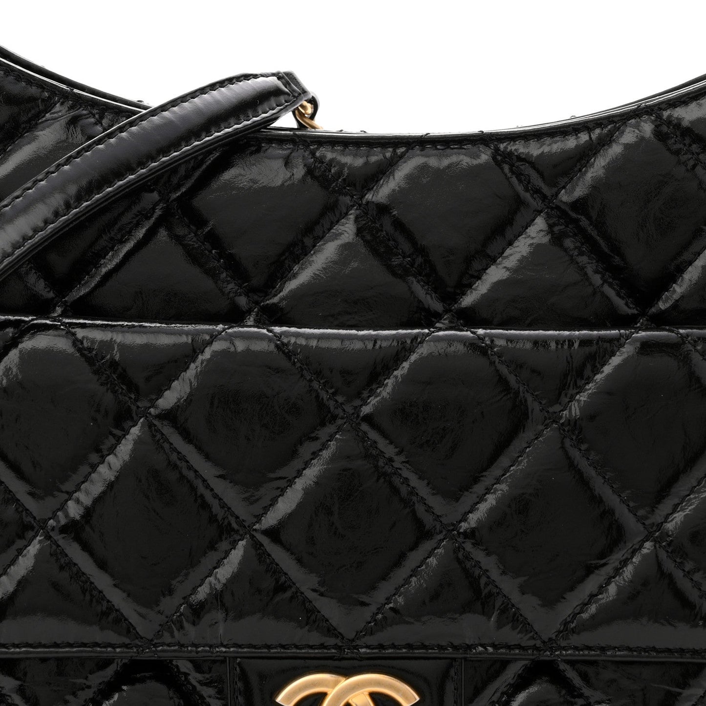 Shiny Crumpled Calfskin Quilted Large Wavy CC Hobo Black