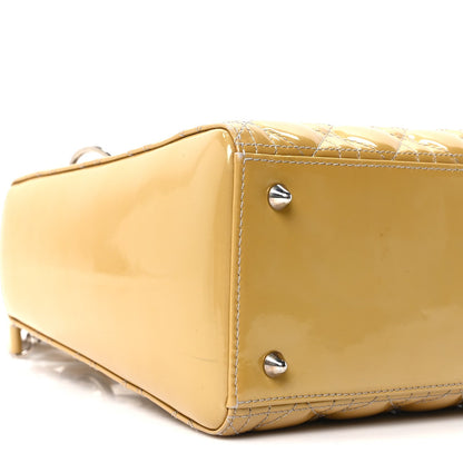 Patent Cannage Medium Lady Dior Beige