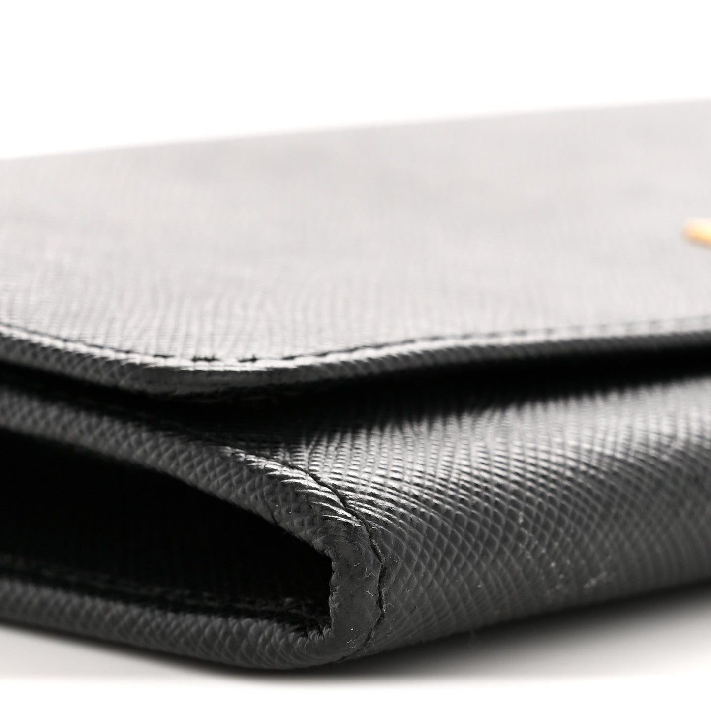 Saffiano Metal Oro Chain Wallet Black