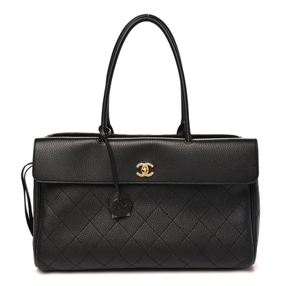 Grained Calfskin Stitched Urban Essentials Large Shopping Bag Black