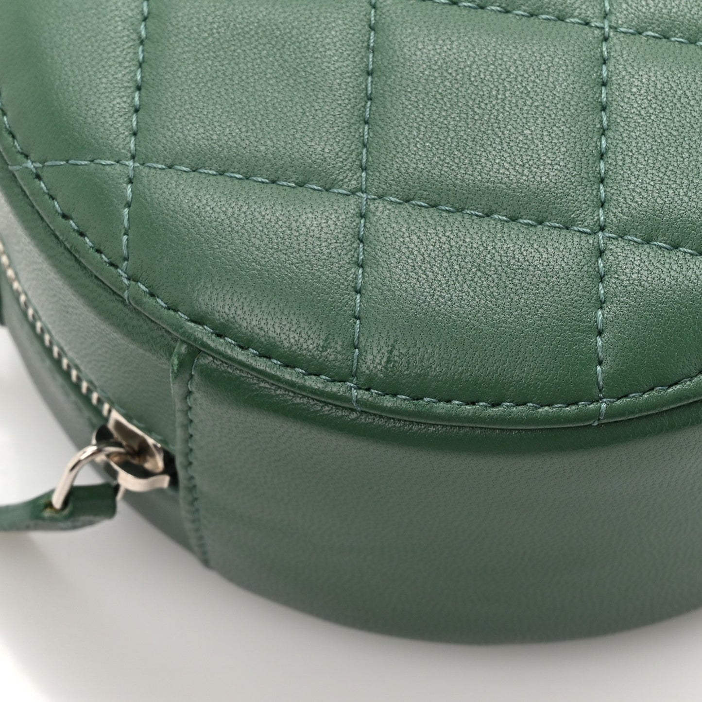 Lambskin Quilted Round Clutch With Chain Green