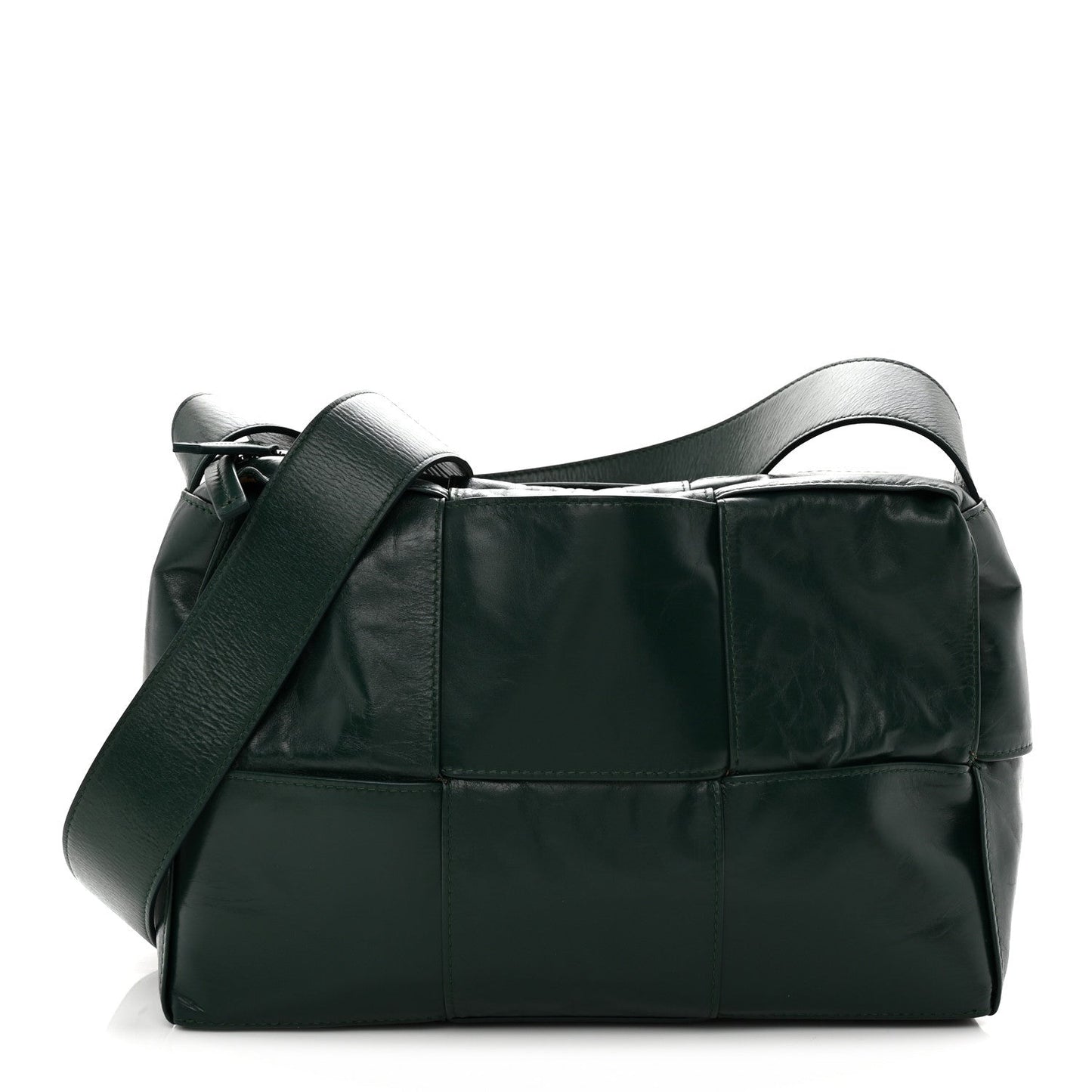 Paper Calfskin Maxi Intreccio Medium Arco Camera Bag Emerald Green