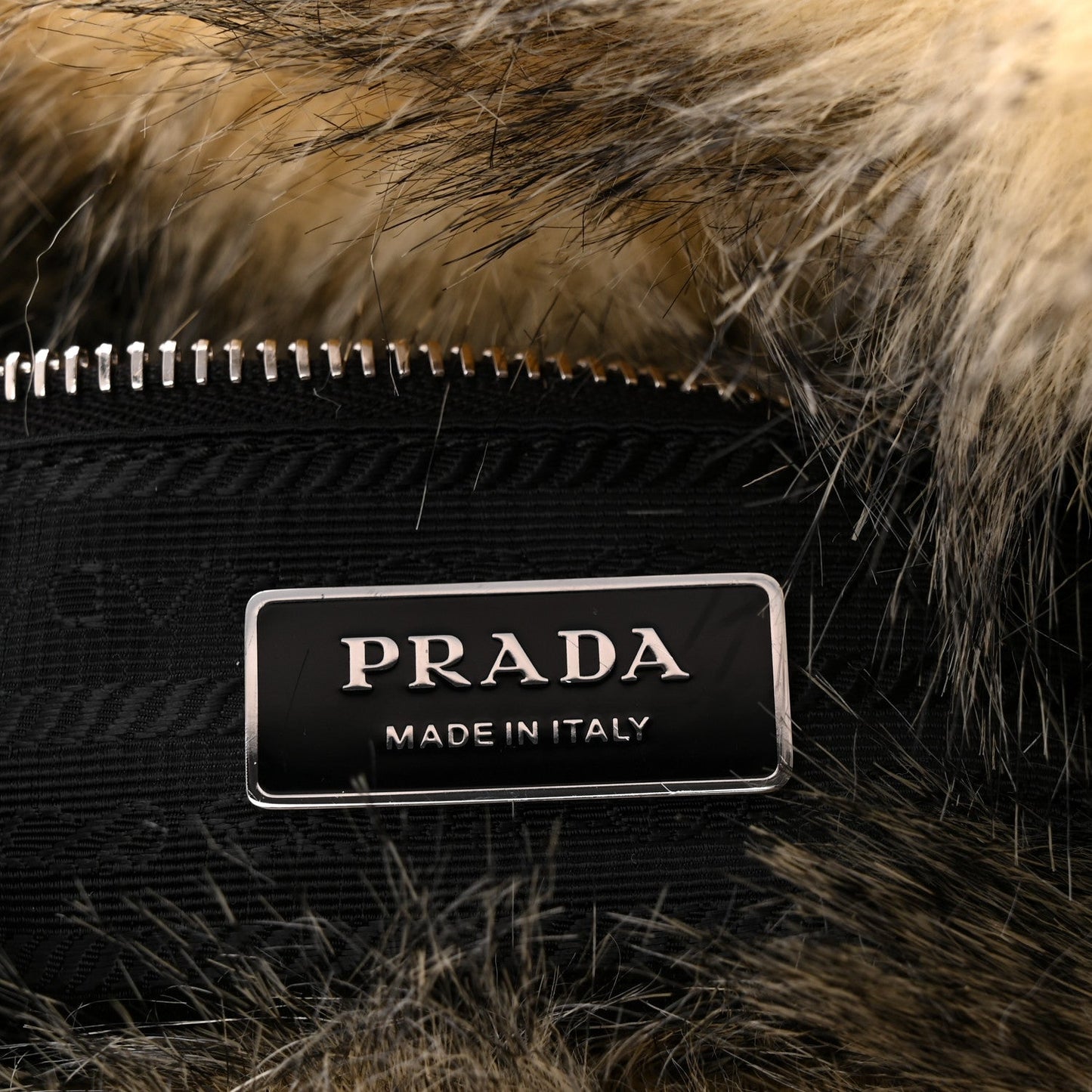Aspen Vitello Faux Fur Tote Crema Black
