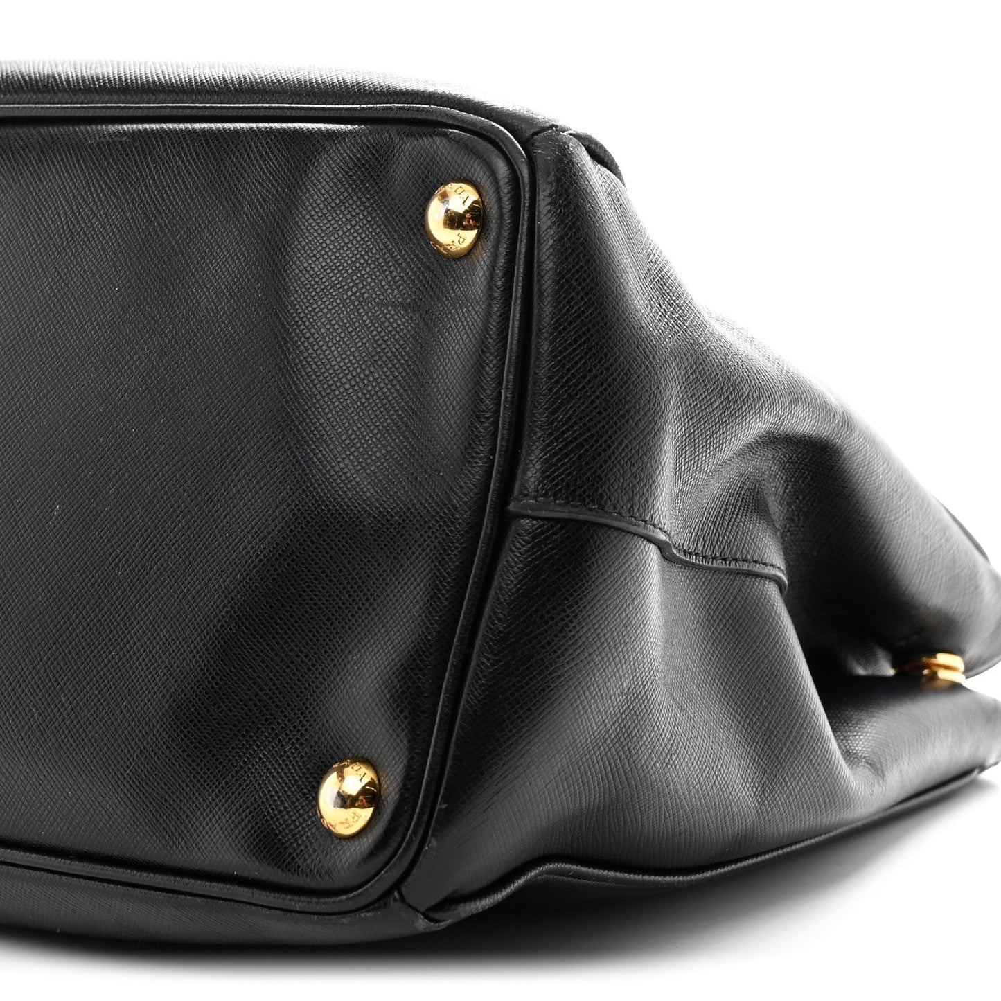 Saffiano Medium Galleria Double Zip Tote Black