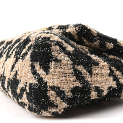 Tweed Houndstooth Quilted Medium Chanel 19 Flap Beige Black