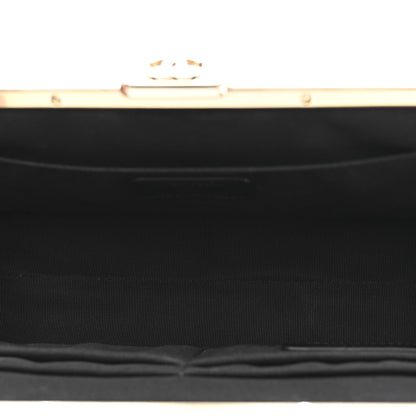 Tweed Quilted Kiss Lock Clutch Black