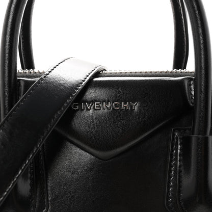 Shiny Lord Calfskin Small Antigona Black
